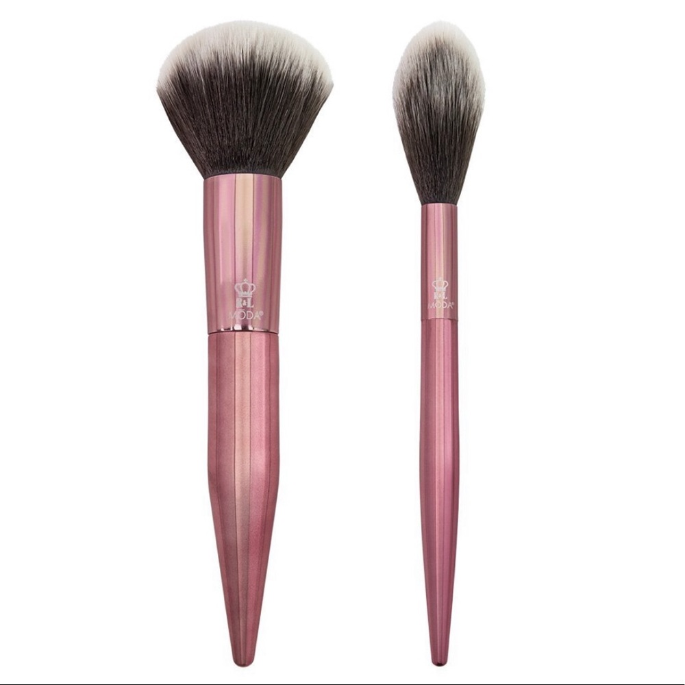 MODA Powder and Soft Glow Kit